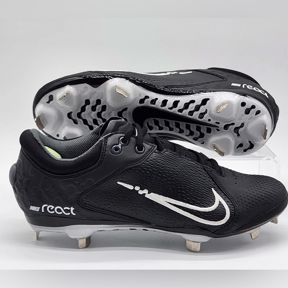 Nike Women's Hyperdiamond 4 Pro Metal Fastpitch Softball Cleats CZ5917-010